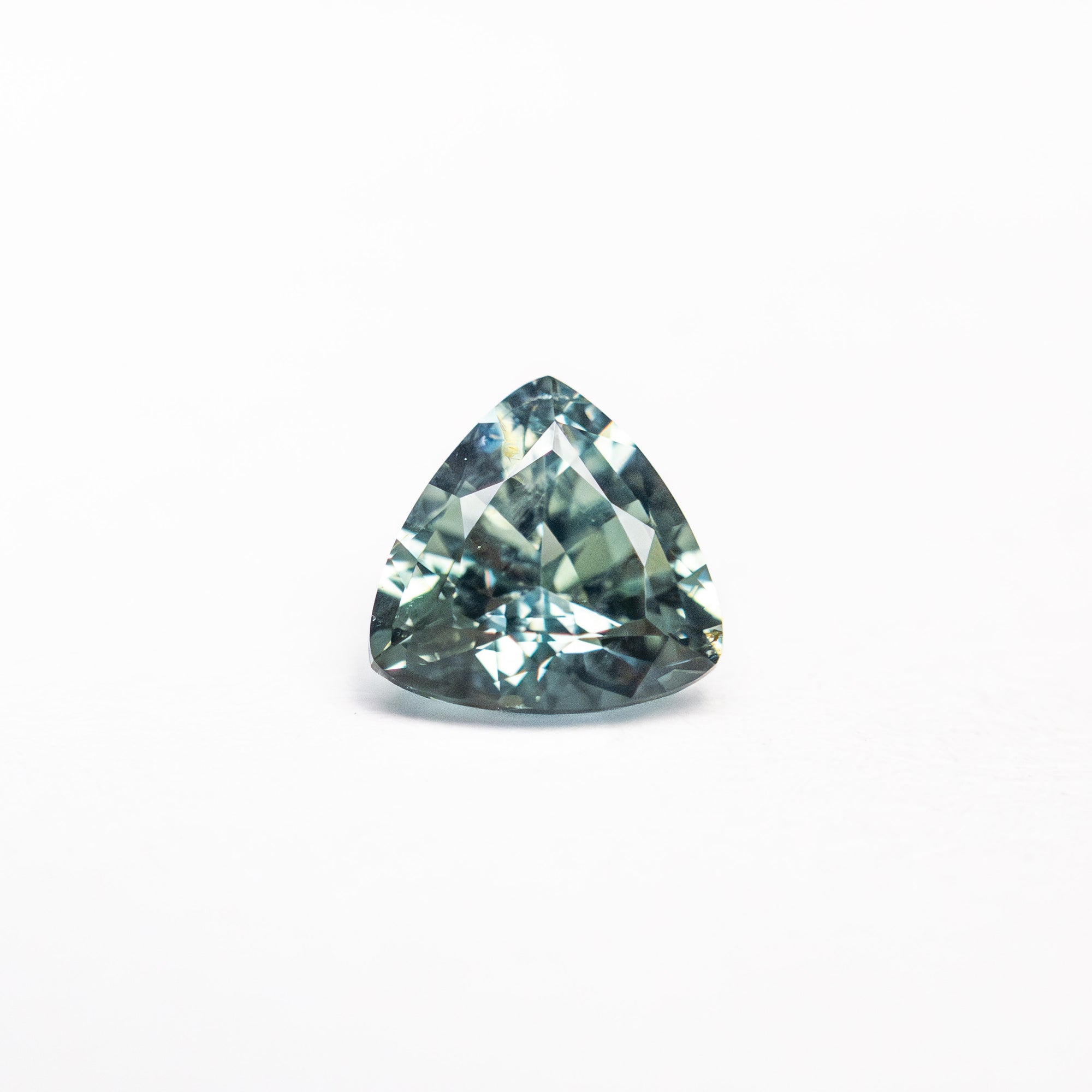 0.63ct 5.16x5.34x3.19mm Trillion Brilliant Sapphire 23692-01