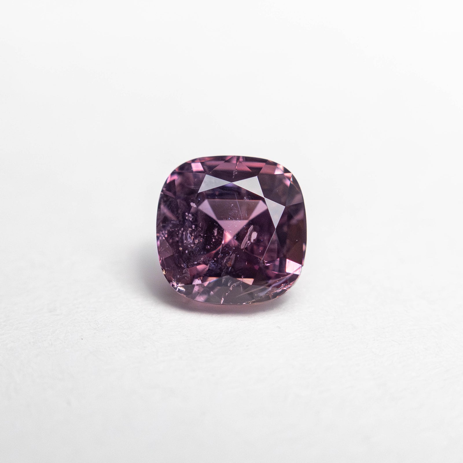 1.01ct 5.27x5.28x3.90mm Cushion Brilliant Sapphire 23693-05