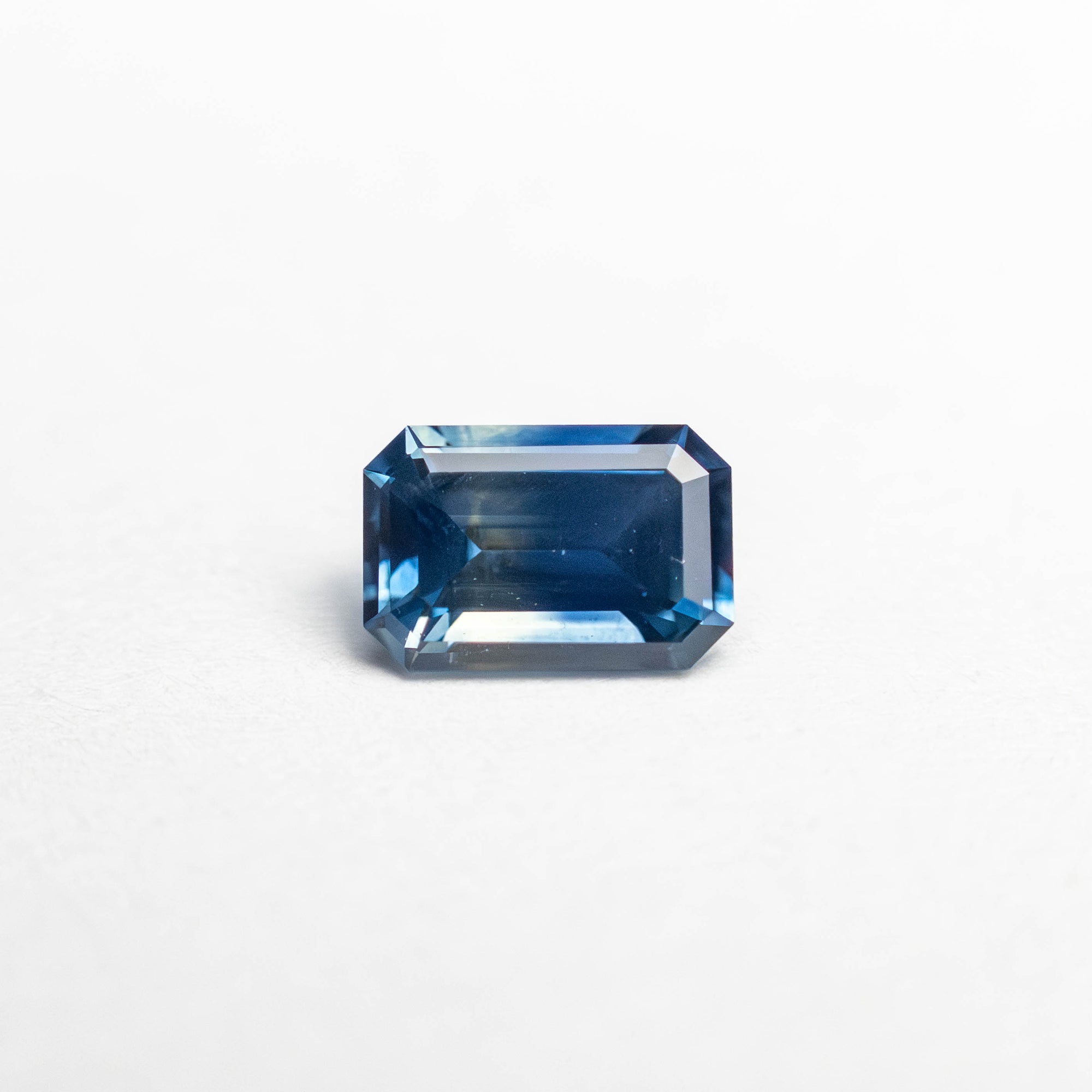 0.45ct 5.27x3.54x2.44mm Cut Corner Rectangle Step Cut Sapphire 23754-02