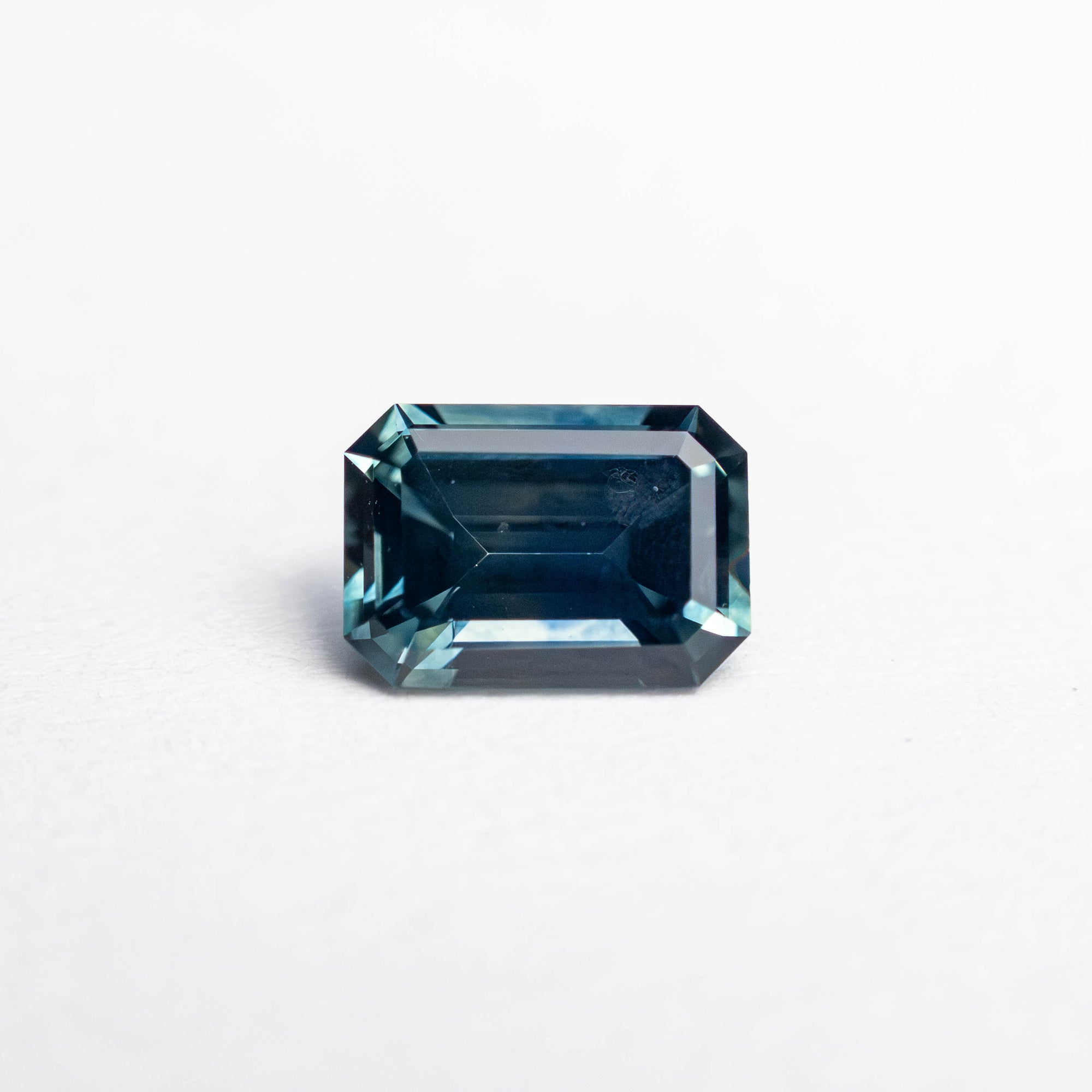 0.69ct 5.97x4.22x2.85mm Cut Corner Rectangle Step Cut Sapphire 23756-03