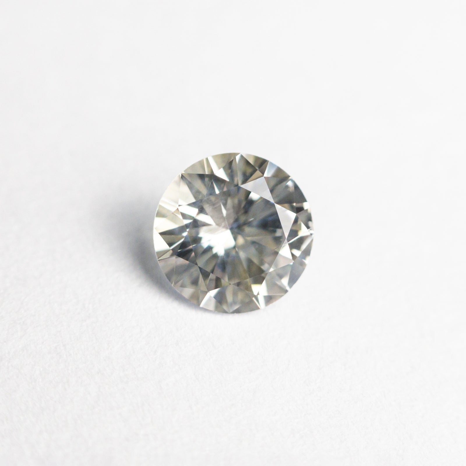 0.86ct 5.78x5.77x3.64mm Round Brilliant Sapphire 23781-03