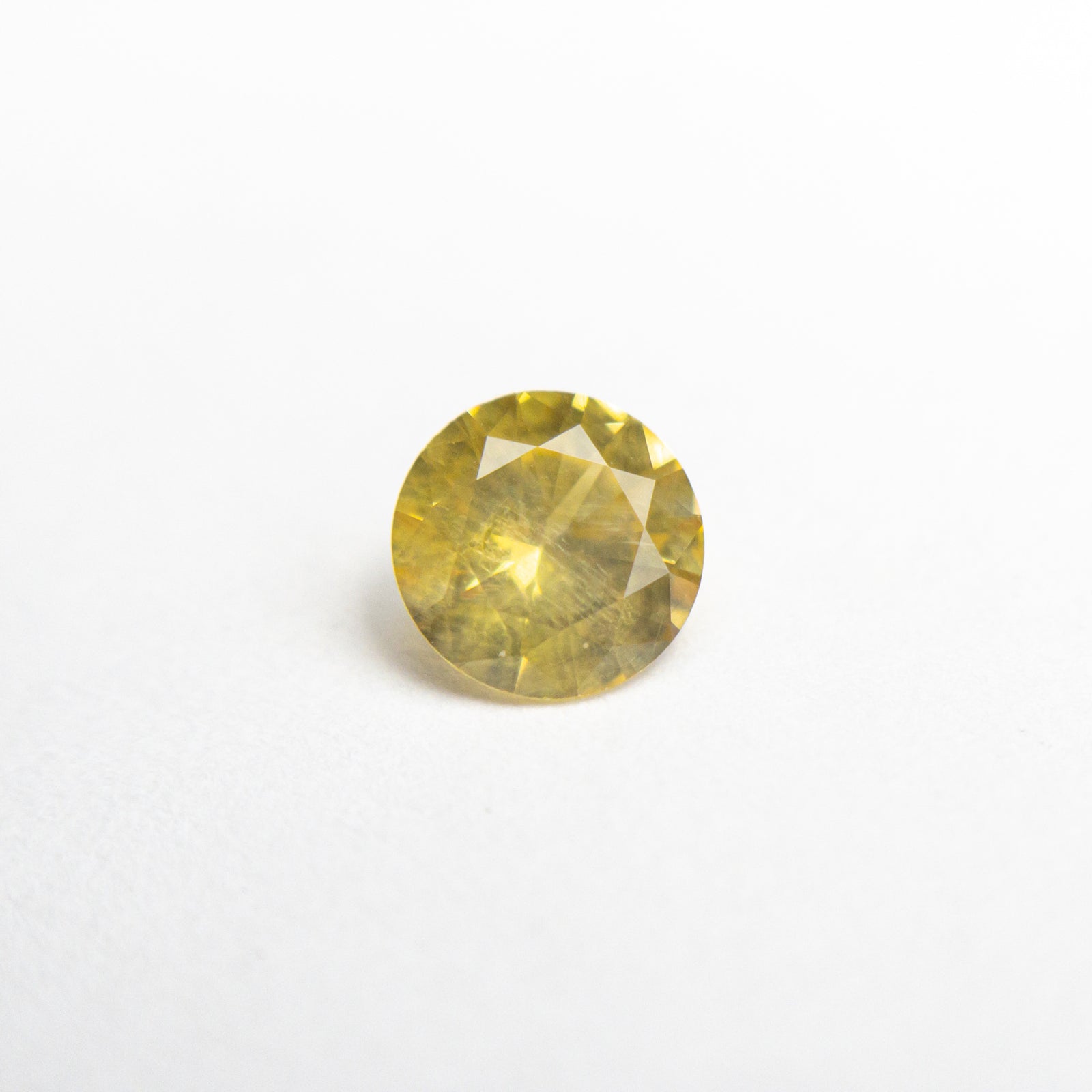 0.59ct 5.31x5.30x3.00mm Round Brilliant Sapphire 23782-09