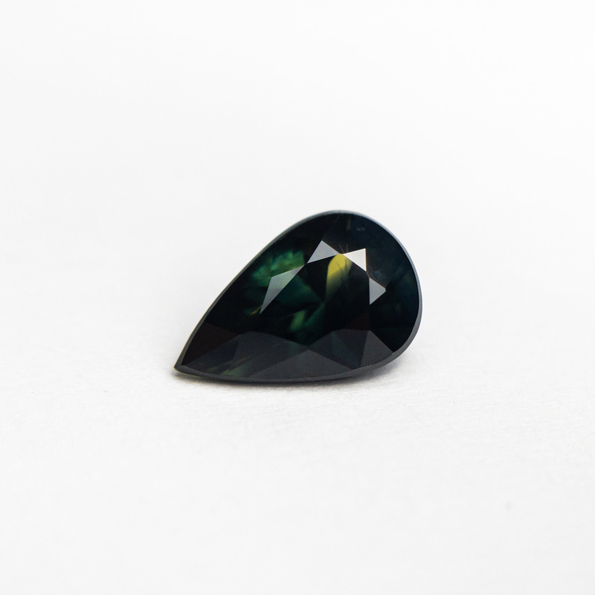 1.12ct 8.21x5.31x3.90mm Pear Brilliant Sapphire 23807-07