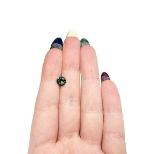 1.49ct 7.00x7.12x4.08mm Round Brilliant Sapphire 23810-02
