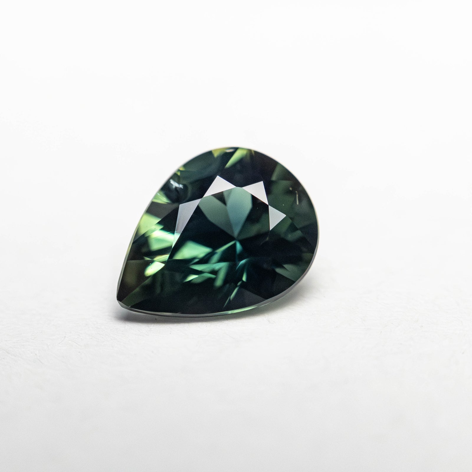 1.34ct 7.90x6.09x4.08mm Pear Brilliant Sapphire 23813-17