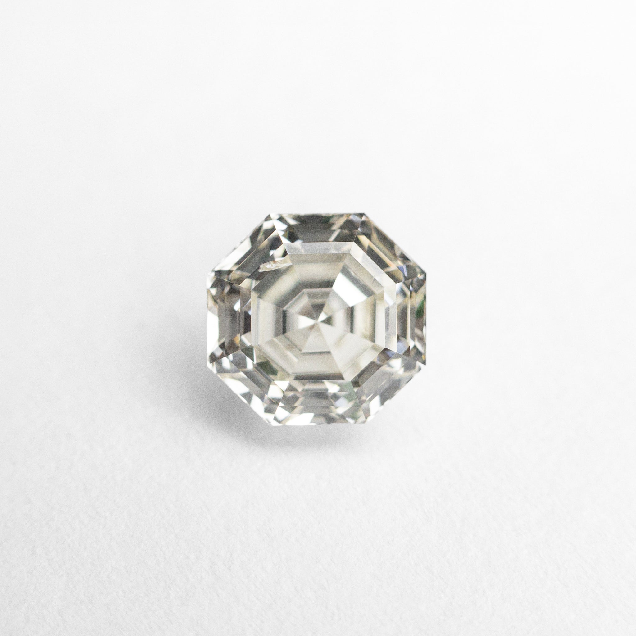 1.02ct 5.87x5.57x3.80mm SI2 M-N Octagon Step Cut 23921-02