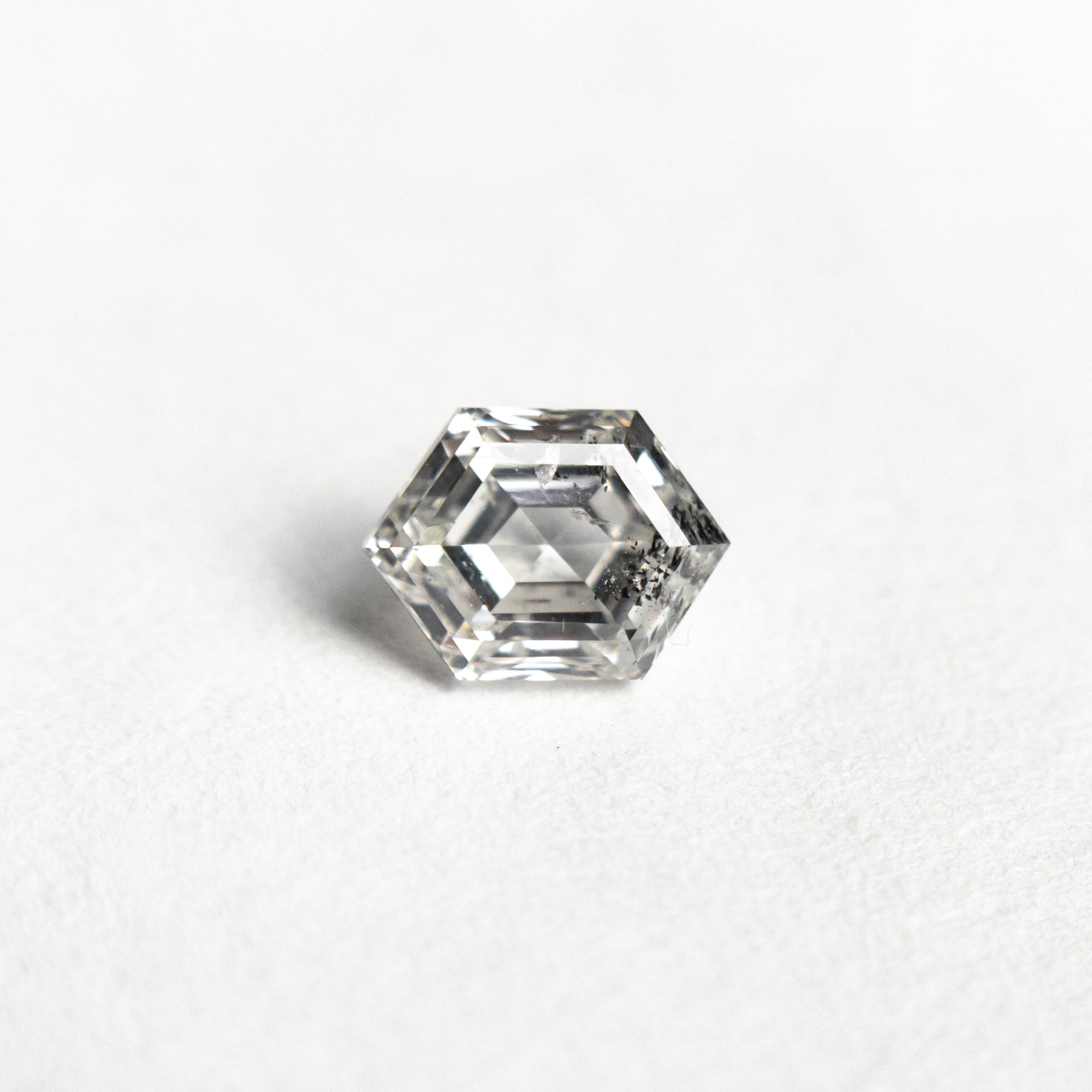 0.69ct 6.26x4.58x2.97mm Hexagon Step Cut 🇨🇦 24035-01