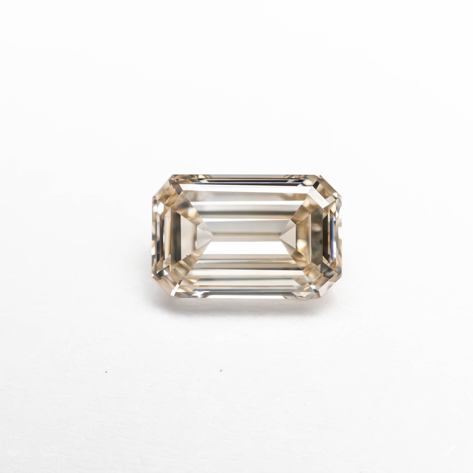 0.76ct 6.53x4.26x2.63mm VS2 C3 Cut Corner Rectangle Step Cut 24193-02