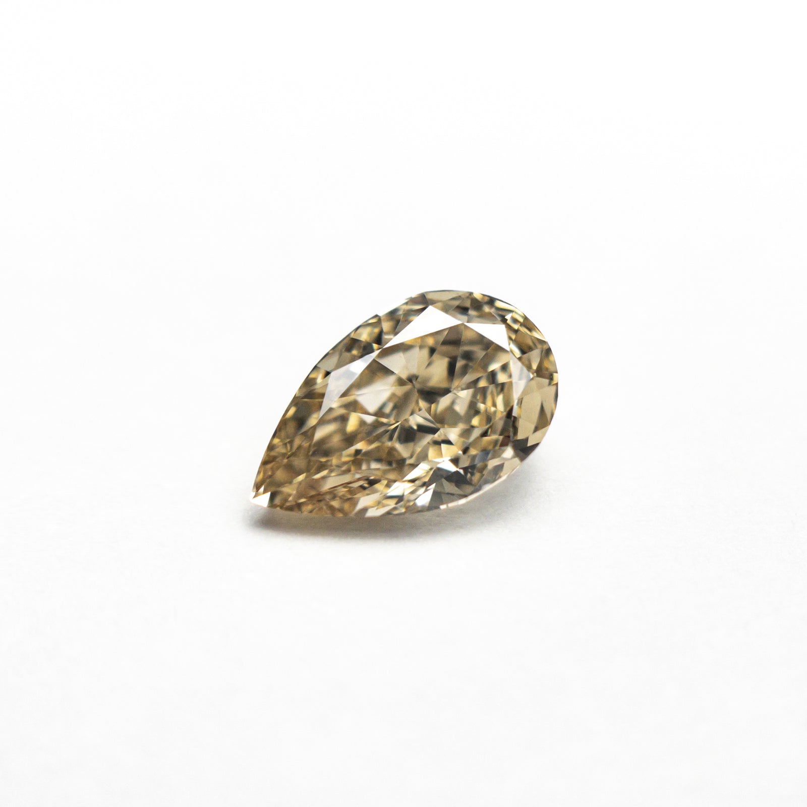 0.71ct 7.44x4.61x2.91mm VS2 C5 Pear Brilliant 24193-06