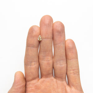 0.71ct 7.44x4.61x2.91mm VS2 C5 Pear Brilliant 24193-06