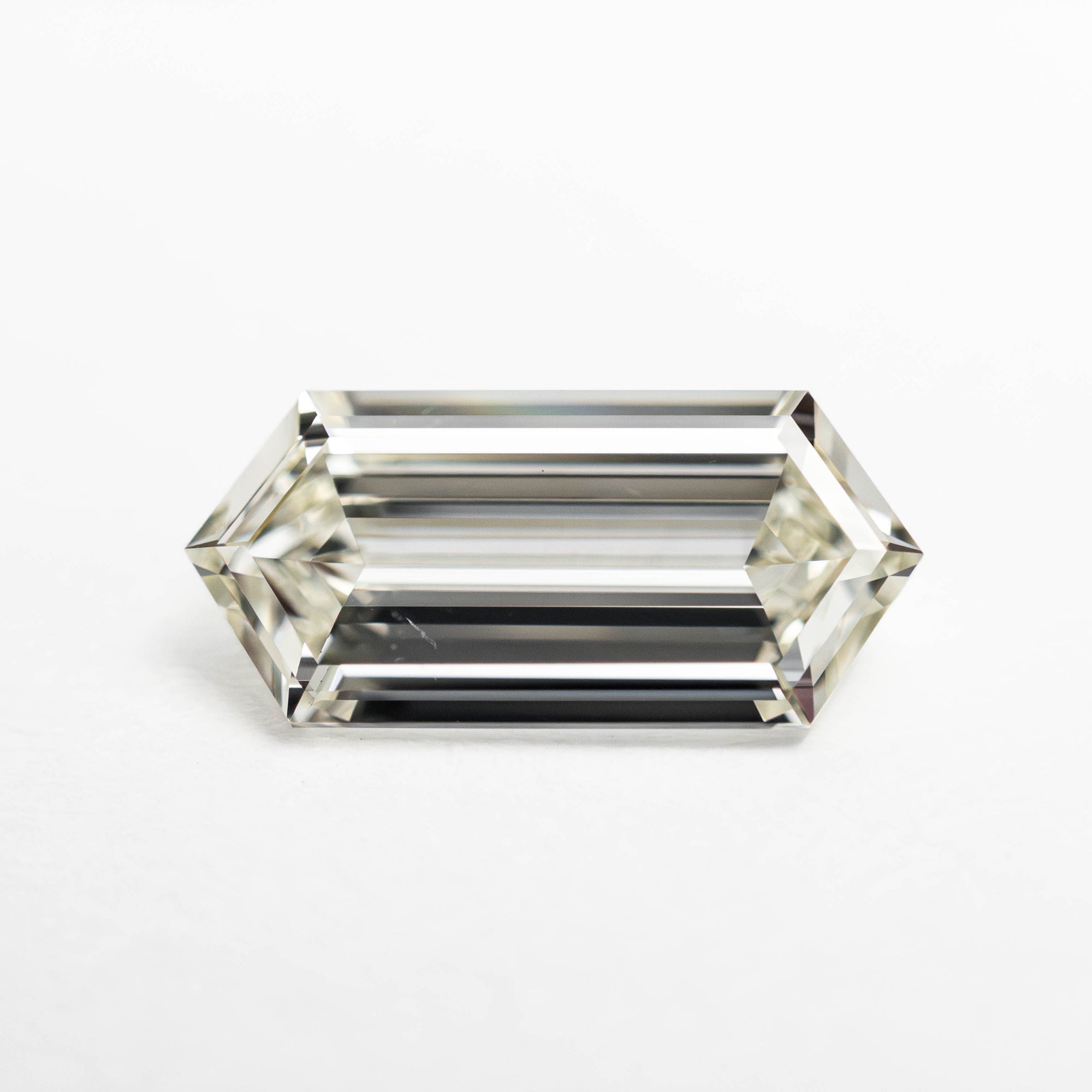 1.54ct 11.30x5.26x3.07mm VVS/VS J-K Hexagon Step Cut 24272-01