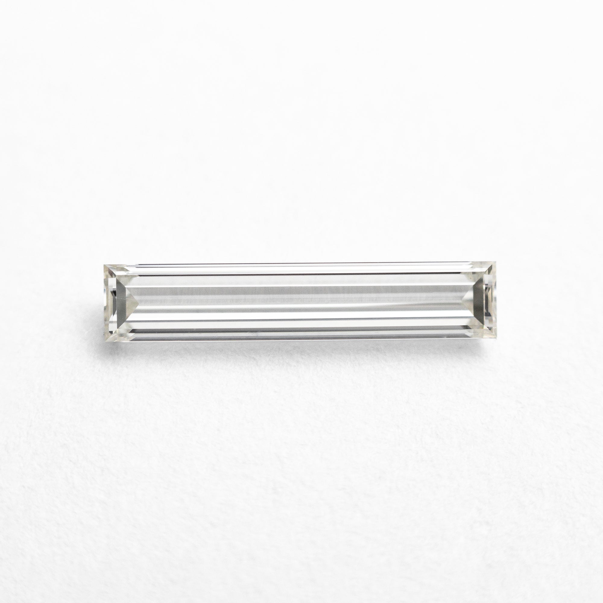 0.41ct 10.54x2.12x1.50mm GIA VS1 I Baguette Step Cut 24297-01
