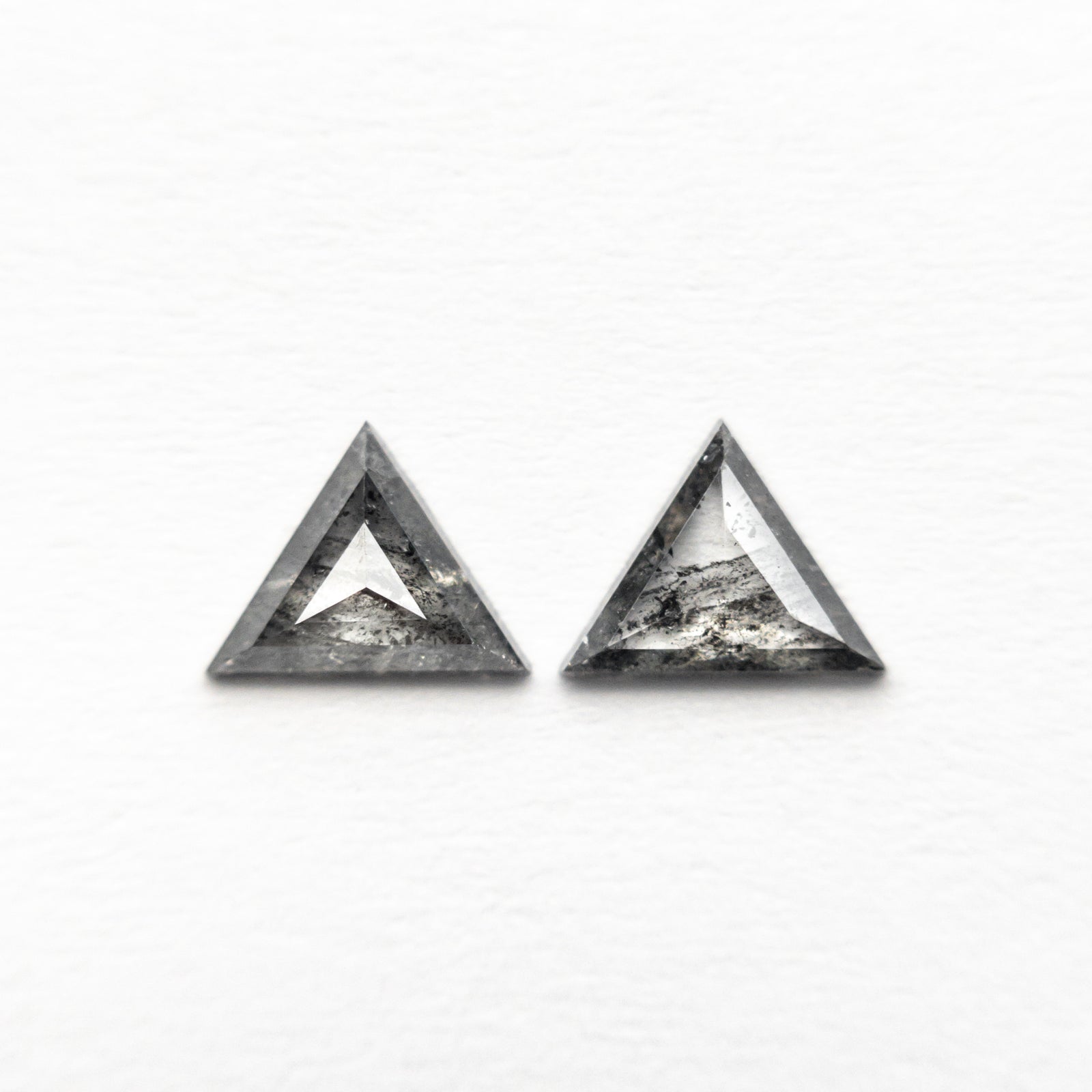 0.39cttw 2pc 5.35x4.17x1.54mm 5.39x4.25x1.20mm Triangle Rosecut Matching Pair 24452-01