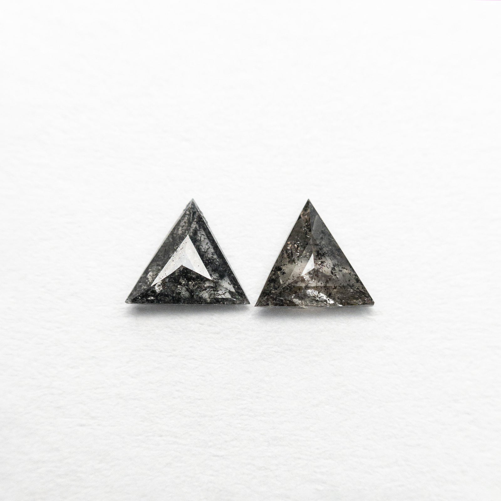 0.20cttw 2pc 3.55x3.91x1.06mm 3.50x3.92x1.43mm Triangle Rosecut Matching Pair 24474-01