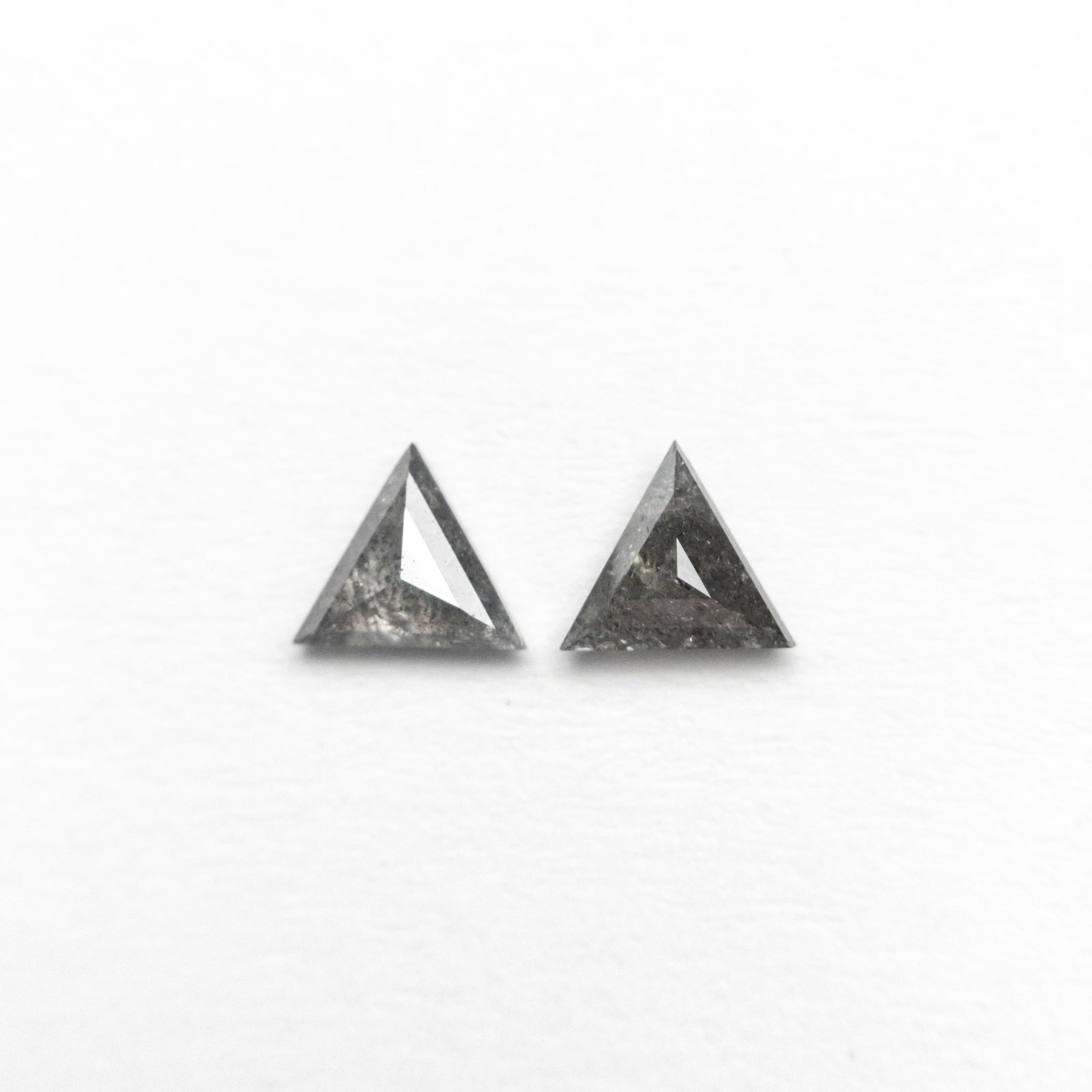 0.23cttw 4.05x3.51x1.26mm 4.06x3.49x1.53mm Triangle Rosecut Matching Pair 24475-01