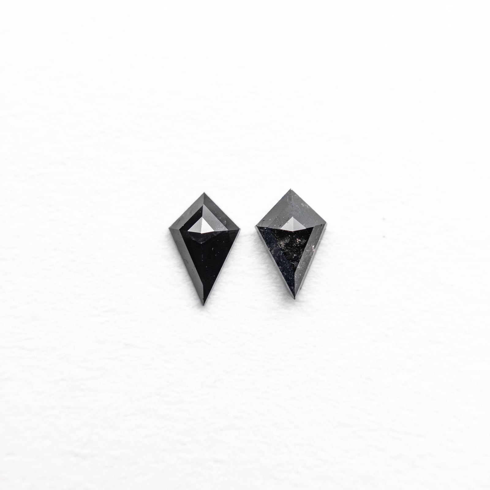 0.14cttw 2pc 3.90x2.49x1.13mm 3.79x2.49x1.44mm Kite Rosecut Matching Pair 24636-01