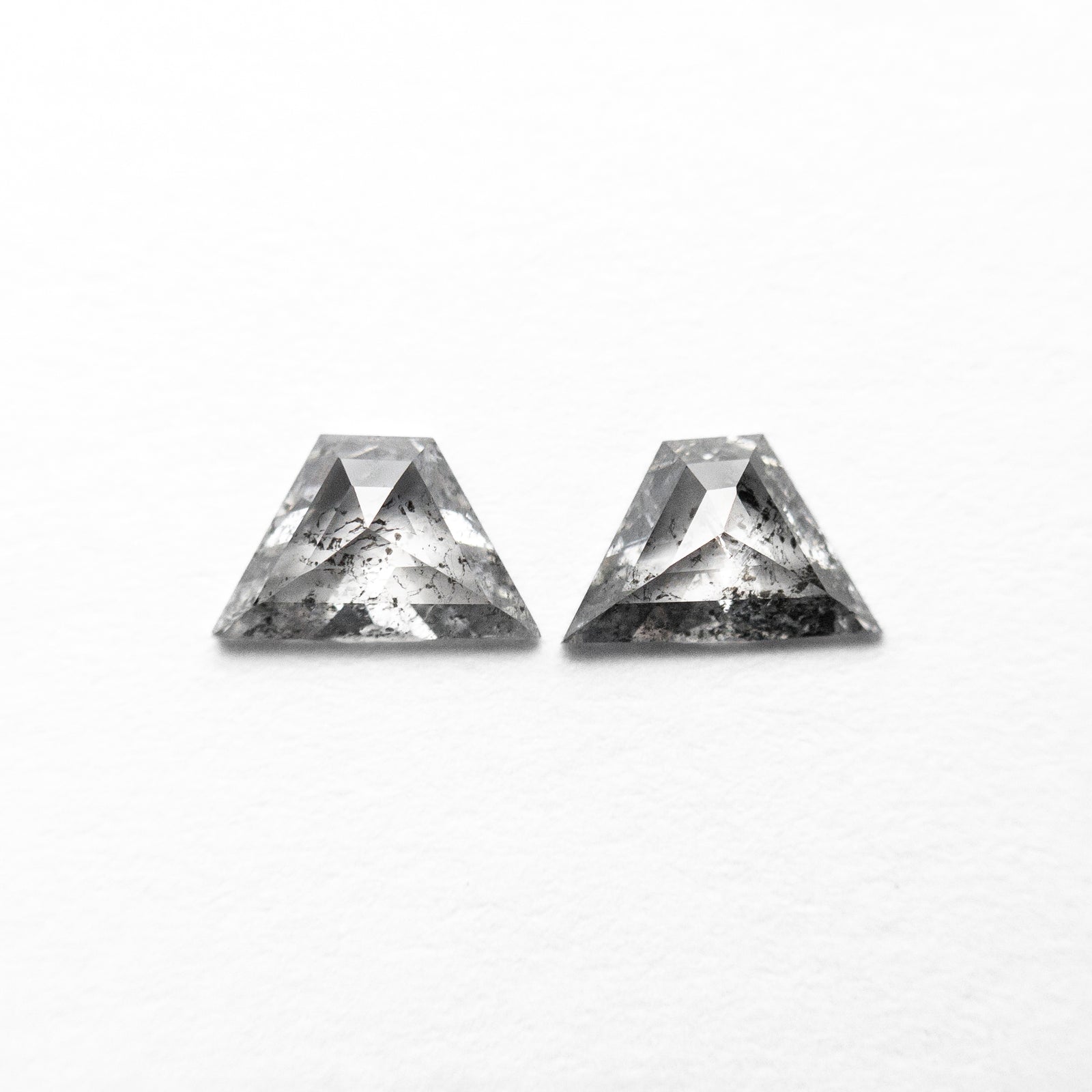 0.28cttw 2pc 3.04x4.84x1.41mm 3.03x4.76x1.26mm Trapezoid Rosecut Matching Pair 24658-01