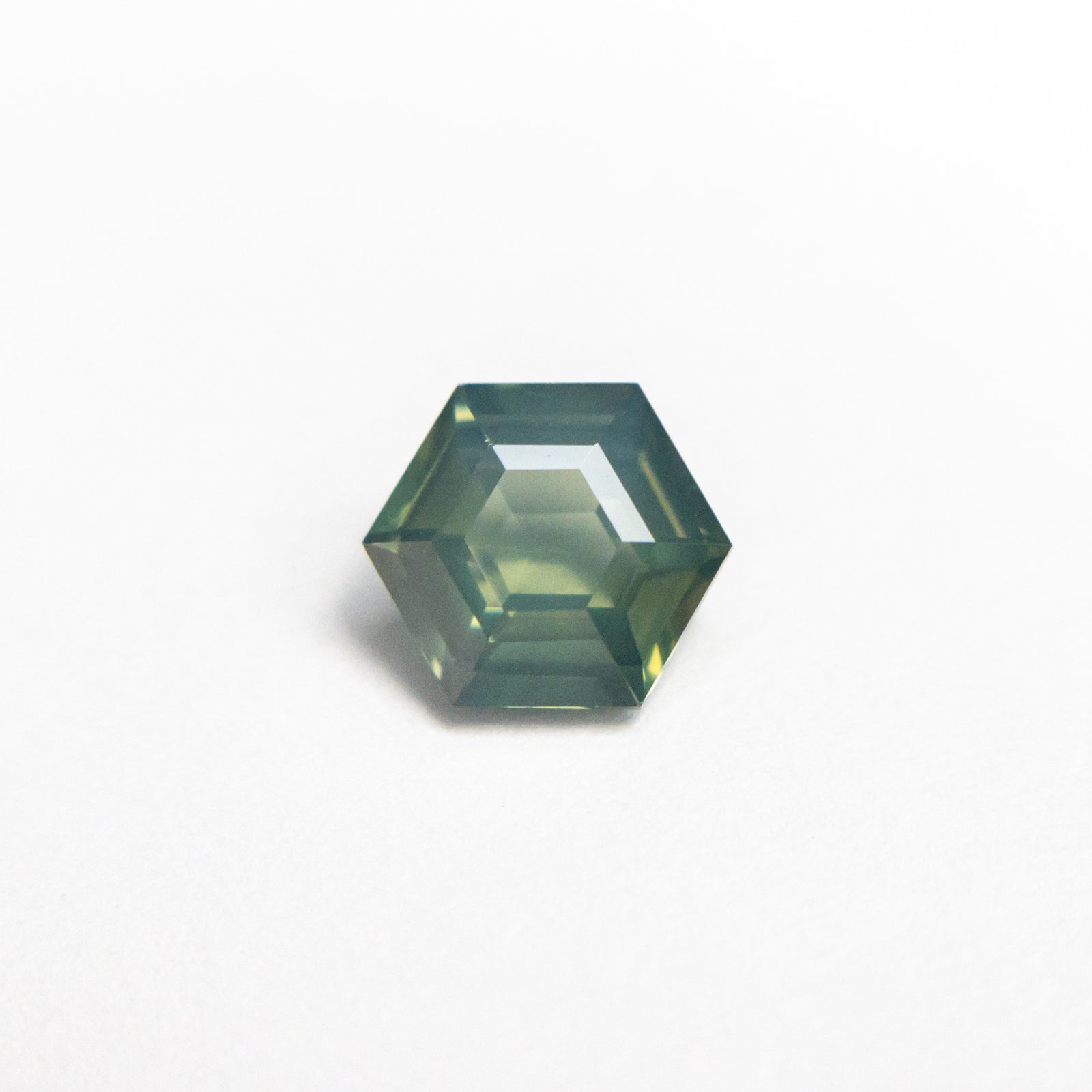 0.90ct 6.32x5.55x3.19mm Hexagon Step Cut Sapphire 25071-06