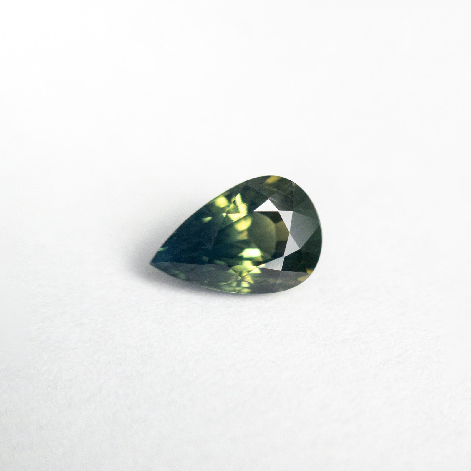 1.08ct 7.52x5.01x3.61mm Pear Brilliant Sapphire 25112-10