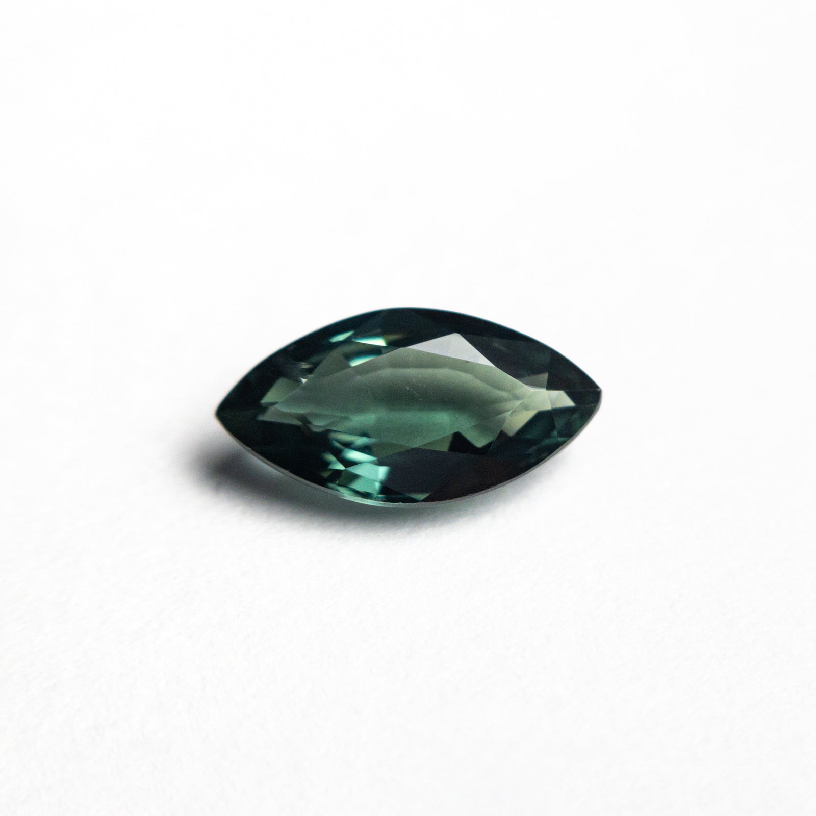 0.95ct 9.04x4.81x2.54mm Marquise Brilliant Sapphire 25200-06