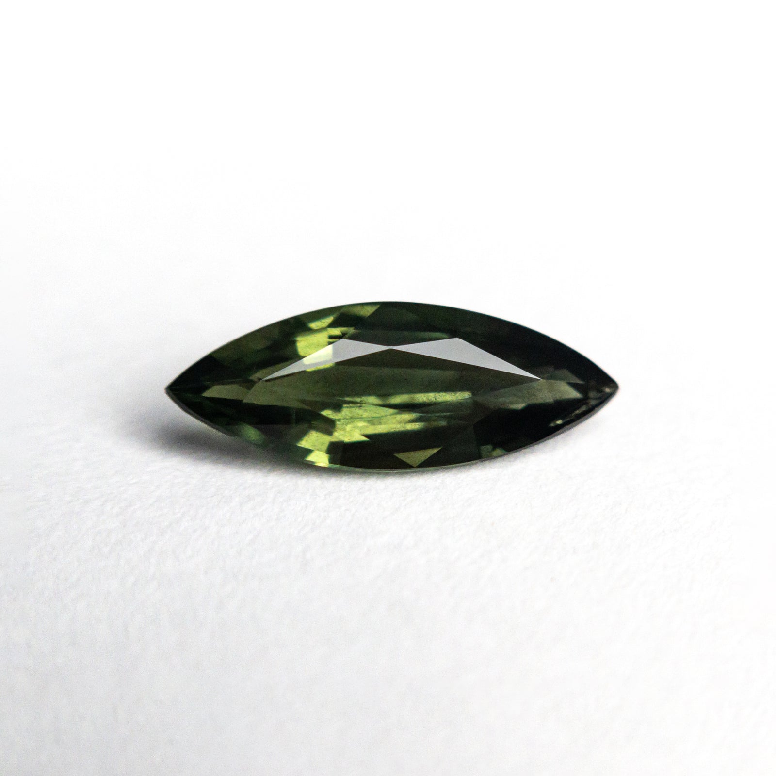 1.09ct 11.75x4.37x2.72mm Marquise Brilliant Sapphire 25201-05
