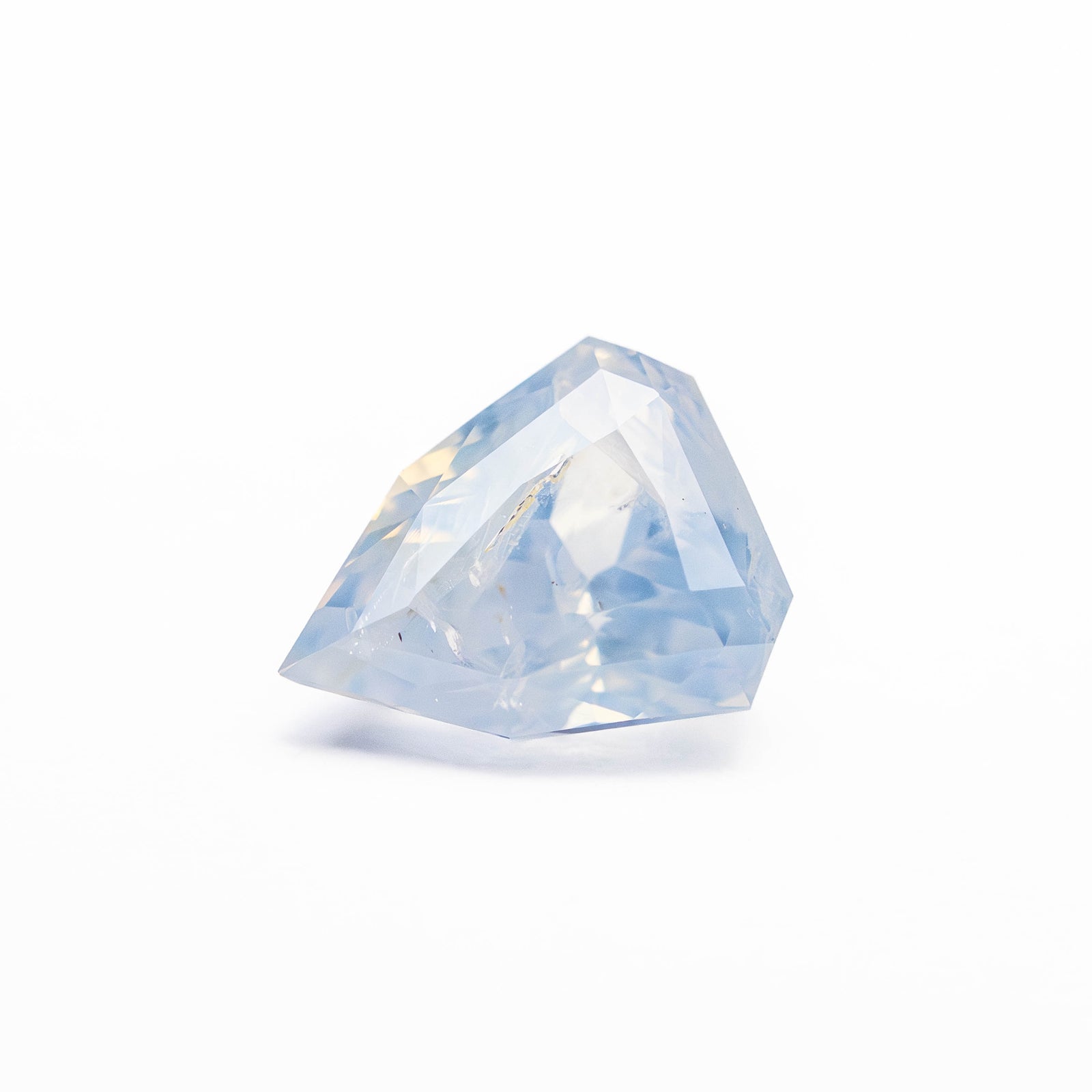 1.55ct 7.55x6.24x4.56mm Shield Brilliant Sapphire 25285-01