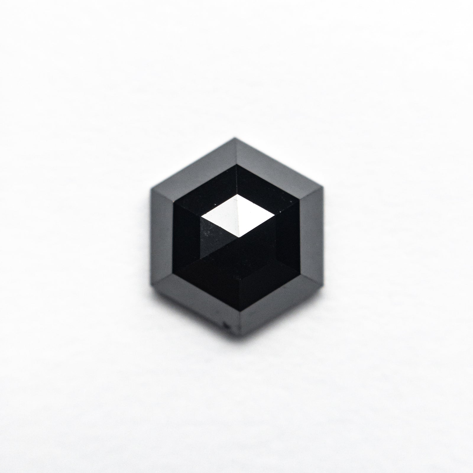 1.51ct 7.86x6.82x3.45mm Hexagon Rosecut 25469-33