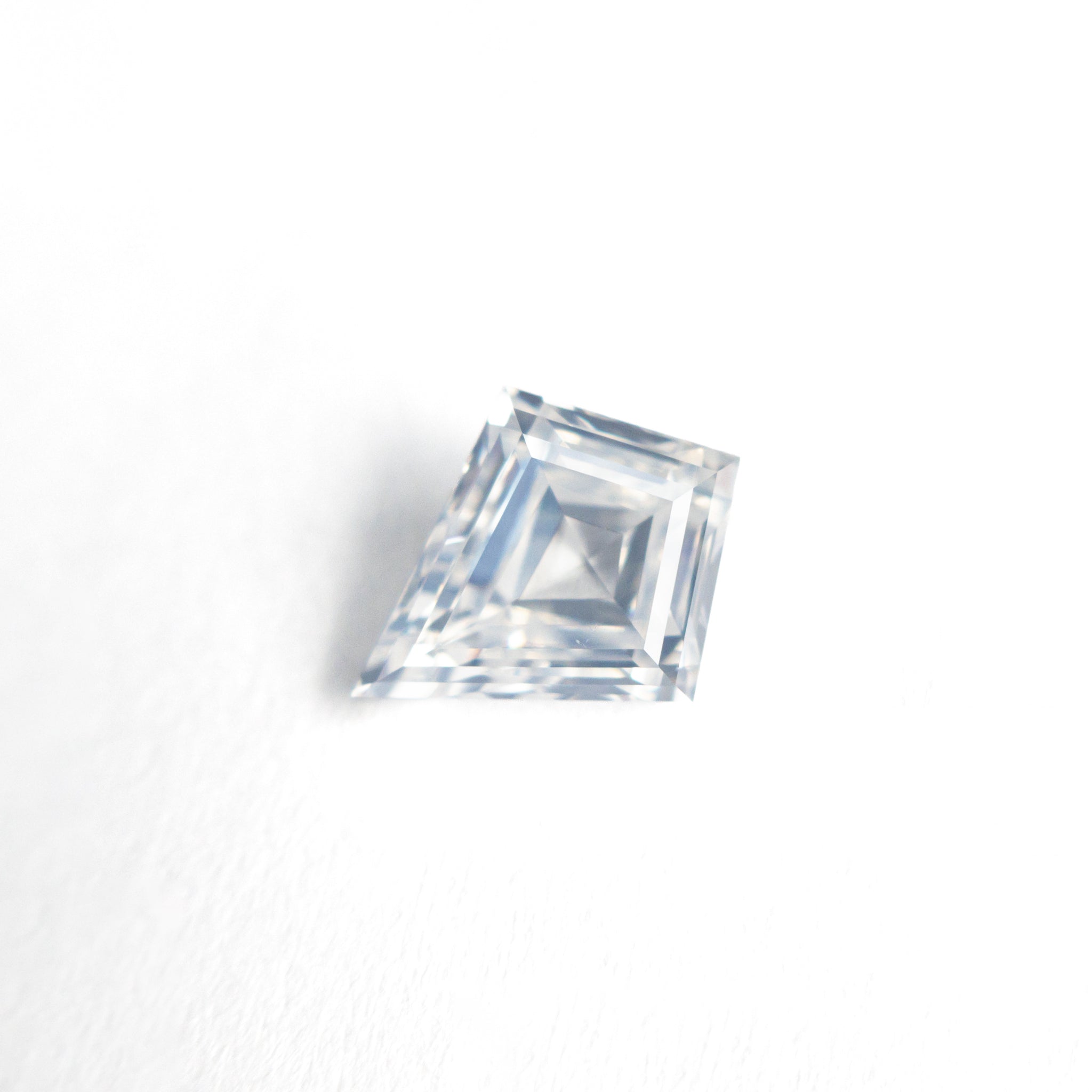 1.02ct 8.52x6.84x3.24mm Fancy White Kite Step Cut 25484-01 - Misfit ...