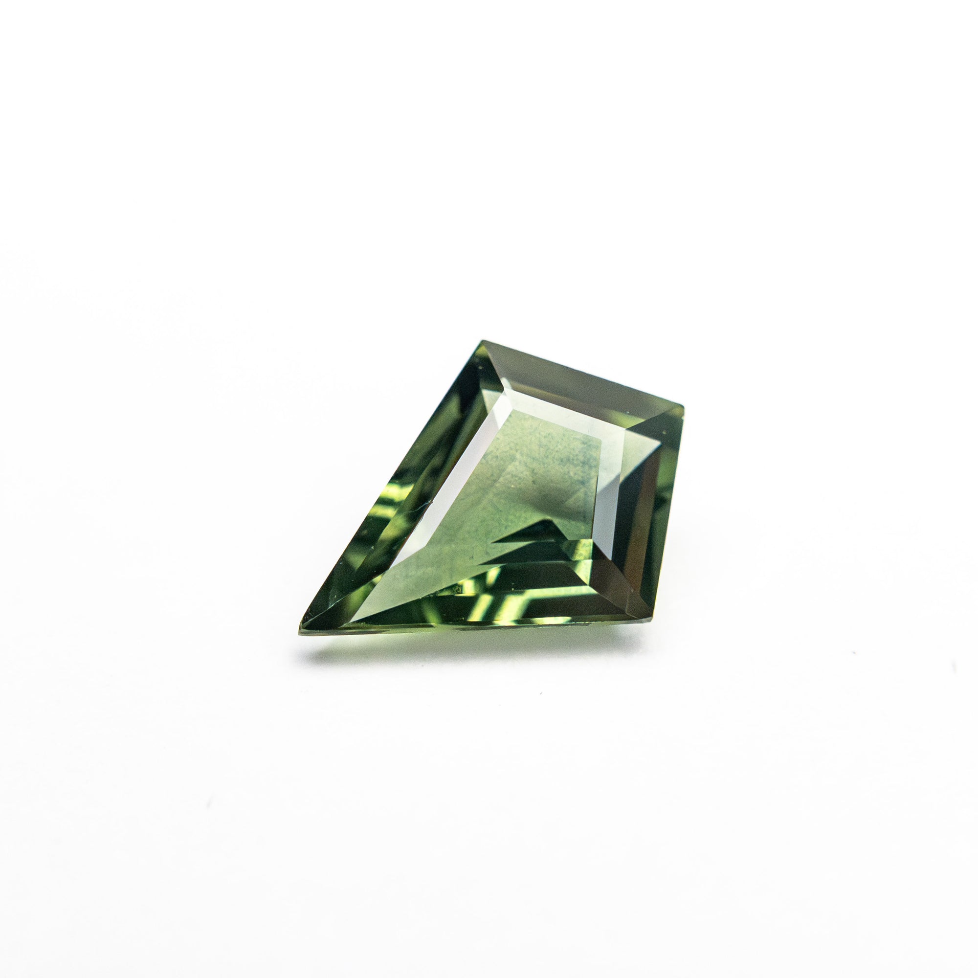 0.59ct 7.62x5.59x2.46mm Kite Step Cut 25740-18