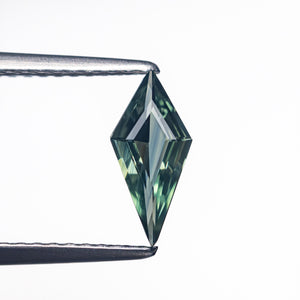 0.56ct 9.56x4.48x2.27mm Kite Step Cut Sapphire 25740-24