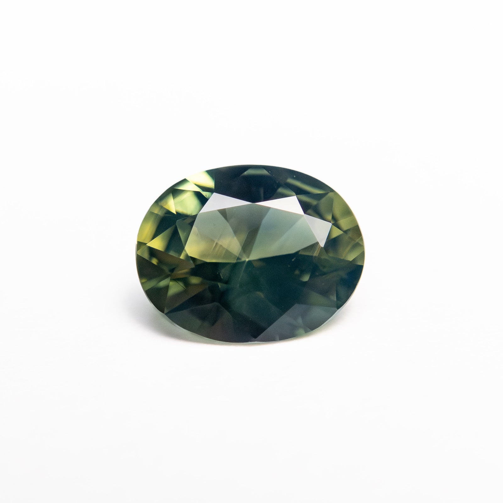 1.13ct 7.49x6.01x3.53mm Oval Brilliant Sapphire 25742-01
