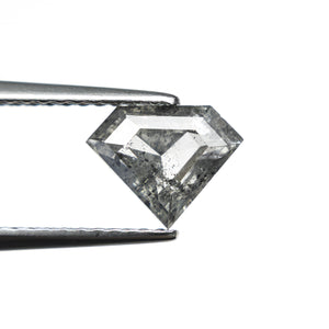 0.95ct 8.22x6.50x2.89mm Shield Step Cut 25806-24