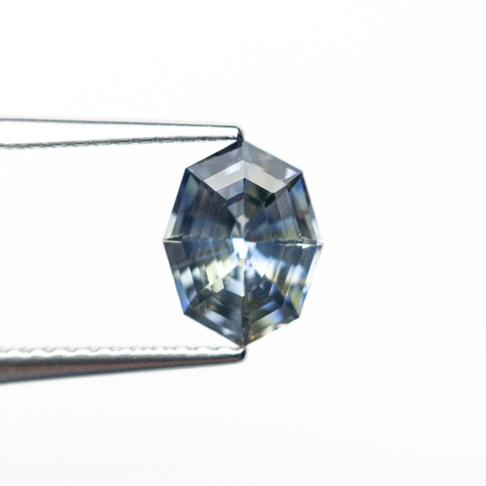 1.53ct 8.23x6.39x4.16mm Geo Oval Step Cut Sapphire 25854-01
