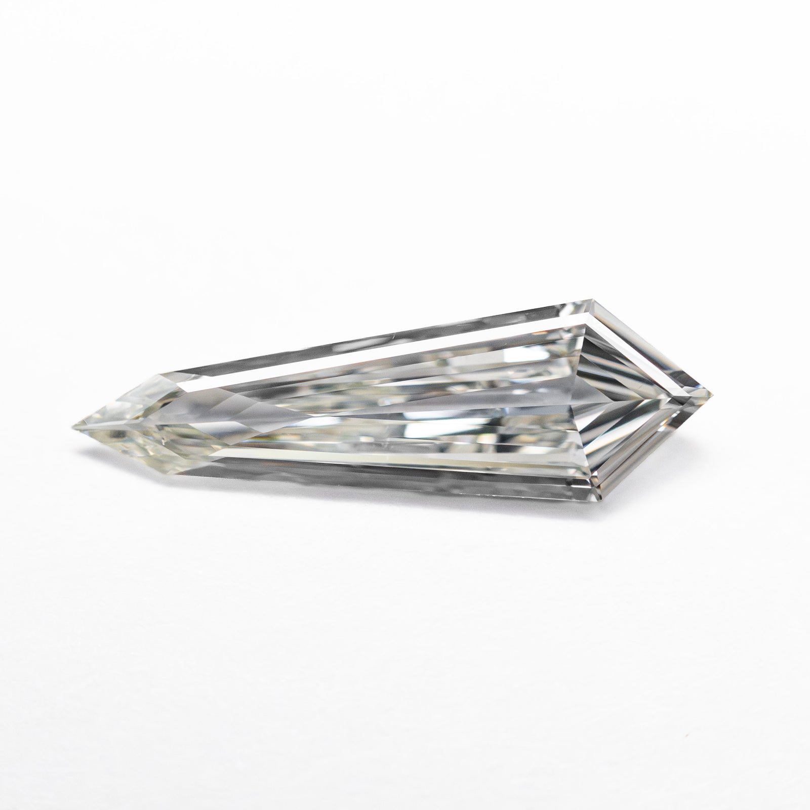 0.58ct 13.15x4.12x1.78mm VS1 H-I Kite Step Cut 25914-01