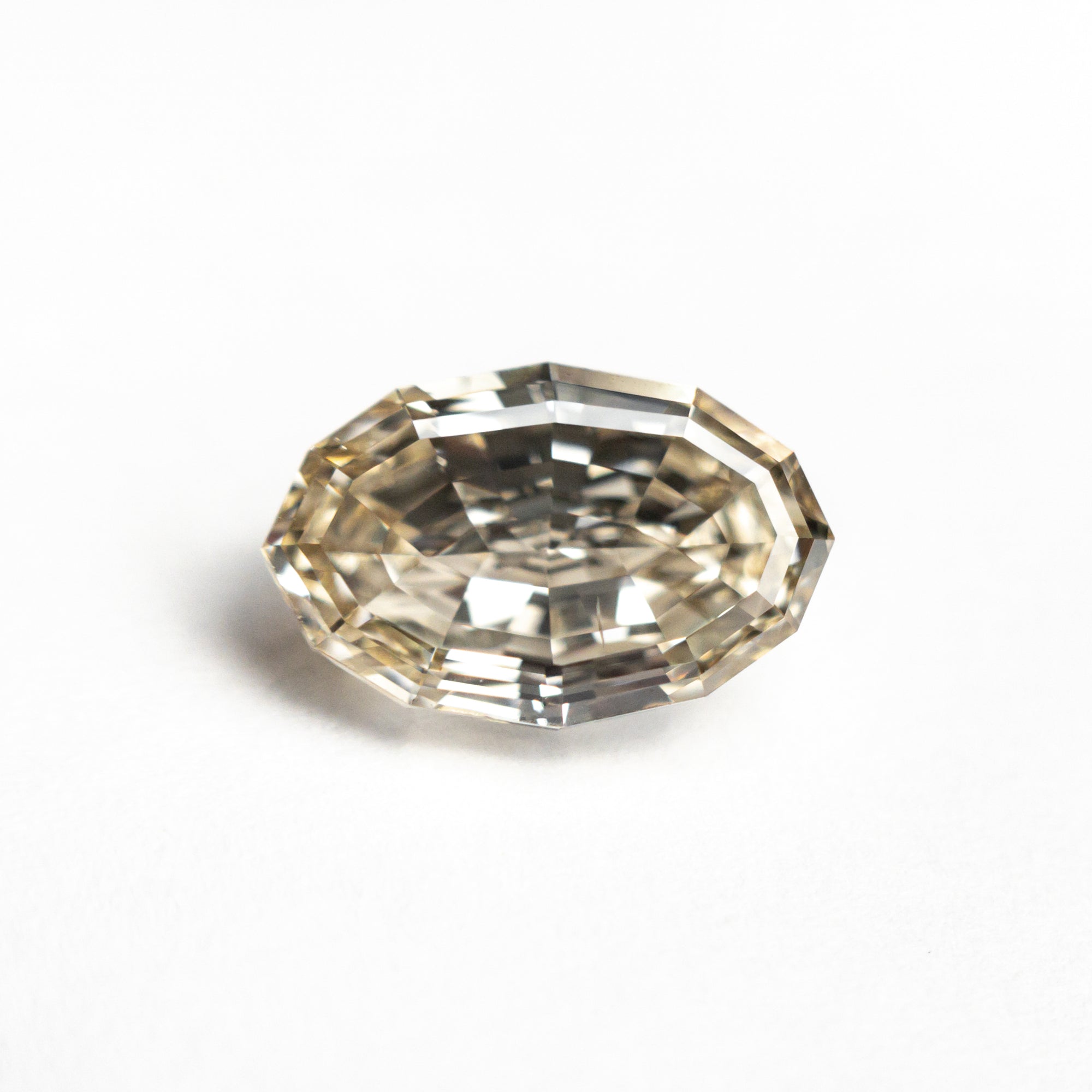 1.91ct 9.59x6.17x4.14mm GIA SI1 W-X Geo Oval Step Cut 🇿🇦 26110-01