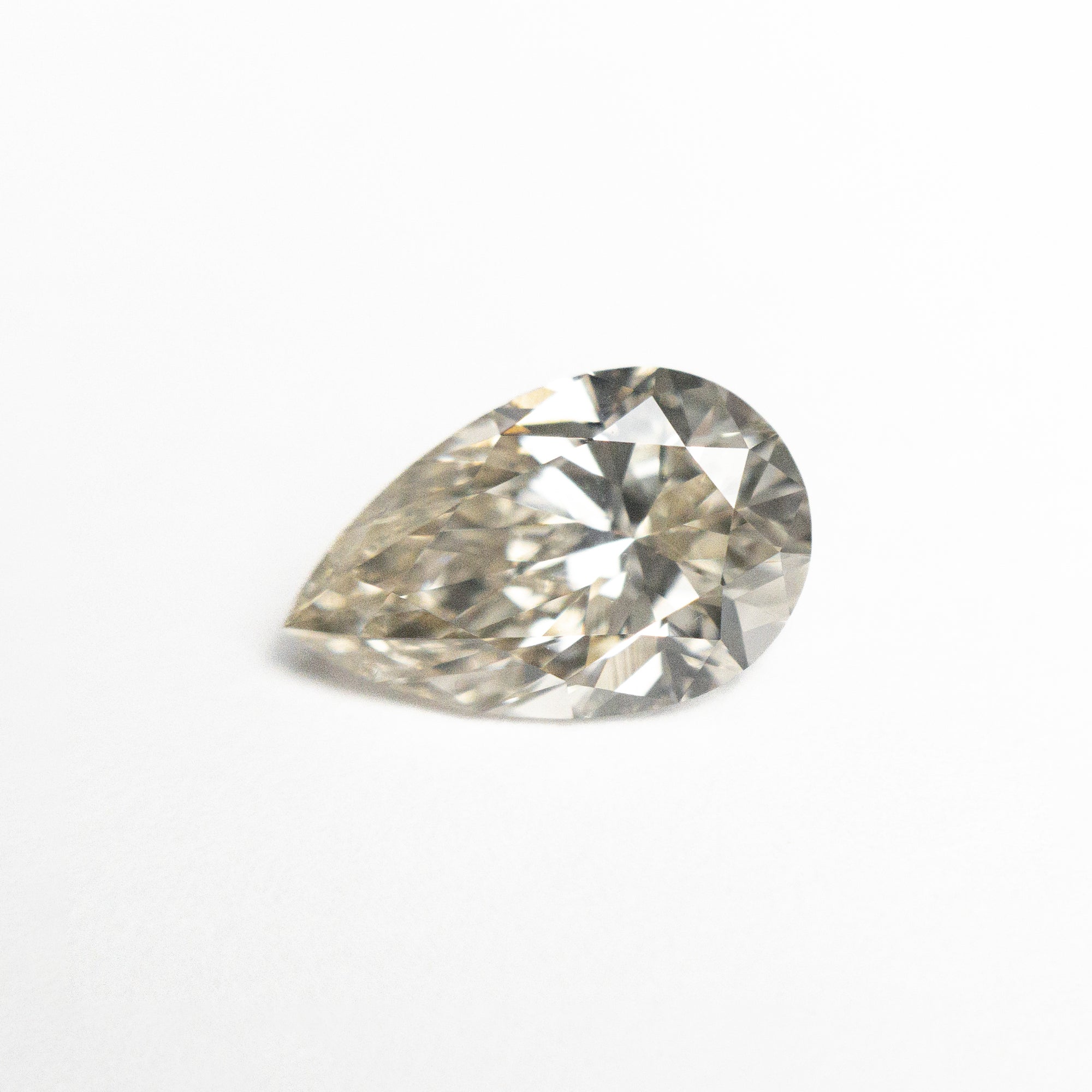 1.31ct 9.43x6.01x3.82mm VS1 U-V Pear Brilliant 🇨🇦 26120-03