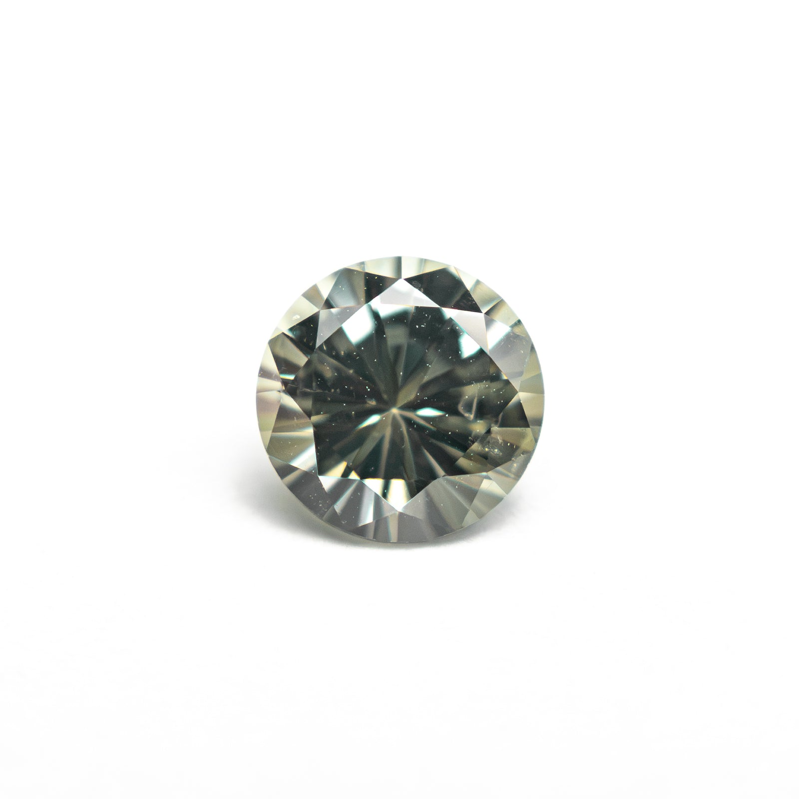 0.77ct 5.54x5.52x3.55mm Round Brilliant Sapphire 26134-19