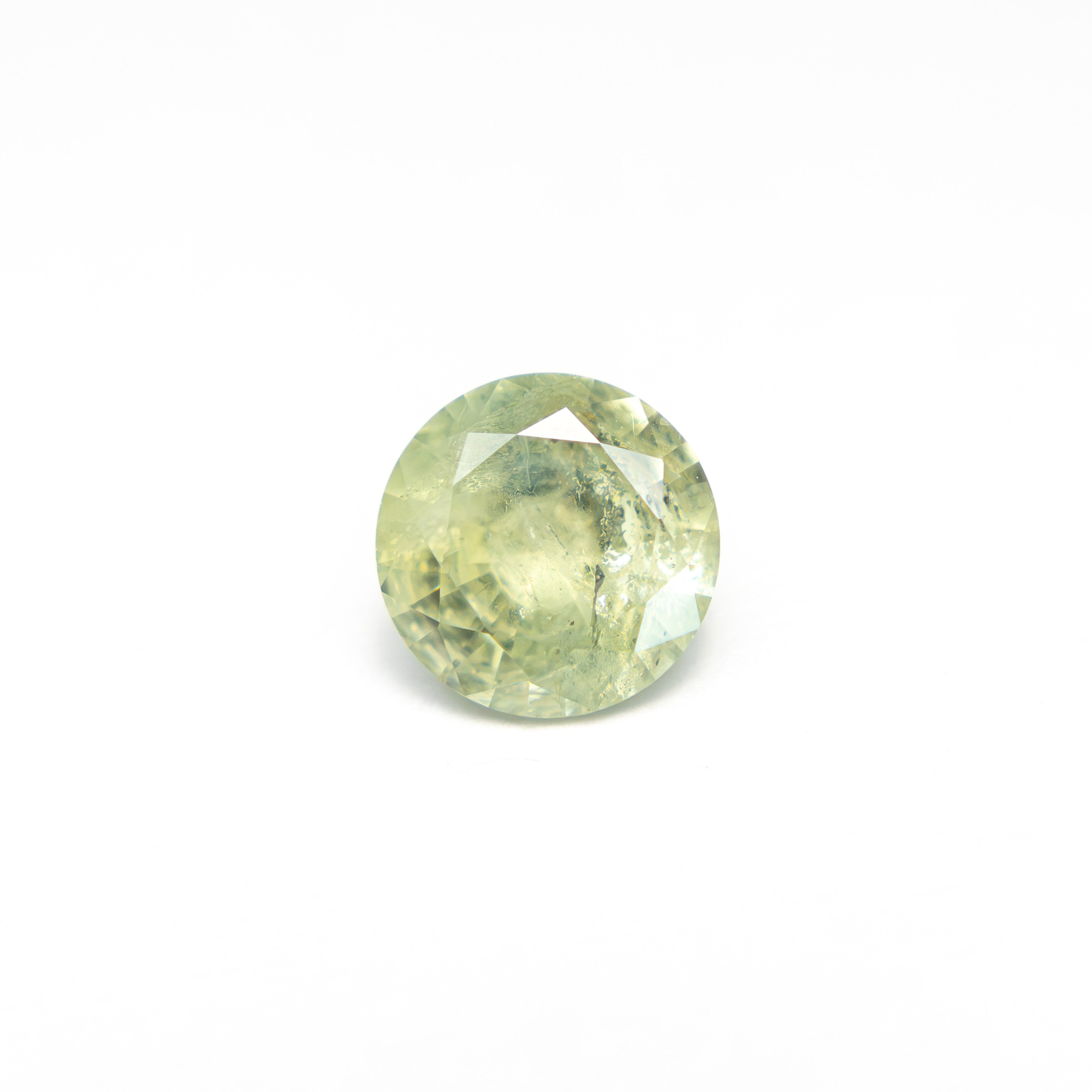 0.75ct 5.57x5.54x3.35mm Round Brilliant Sapphire 26134-21
