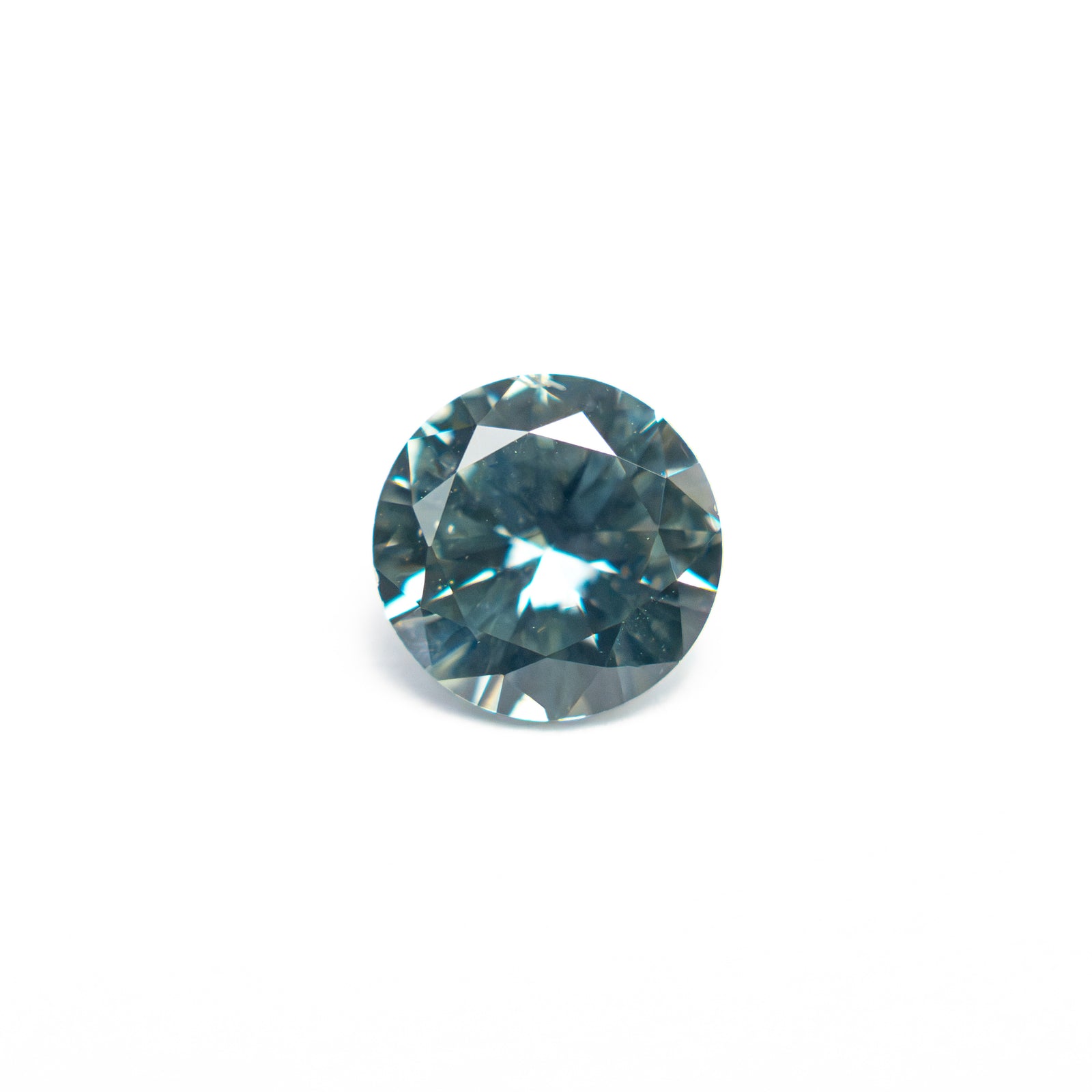 0.77ct 5.53x5.50x3.33mm Round Brilliant Sapphire 26134-22