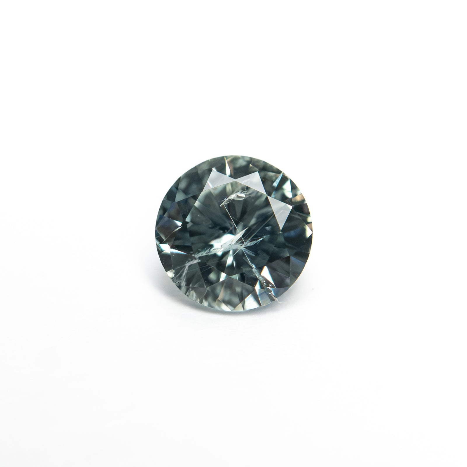 0.75ct 5.54x5.51x3.35mm Round Brilliant Sapphire 26134-28