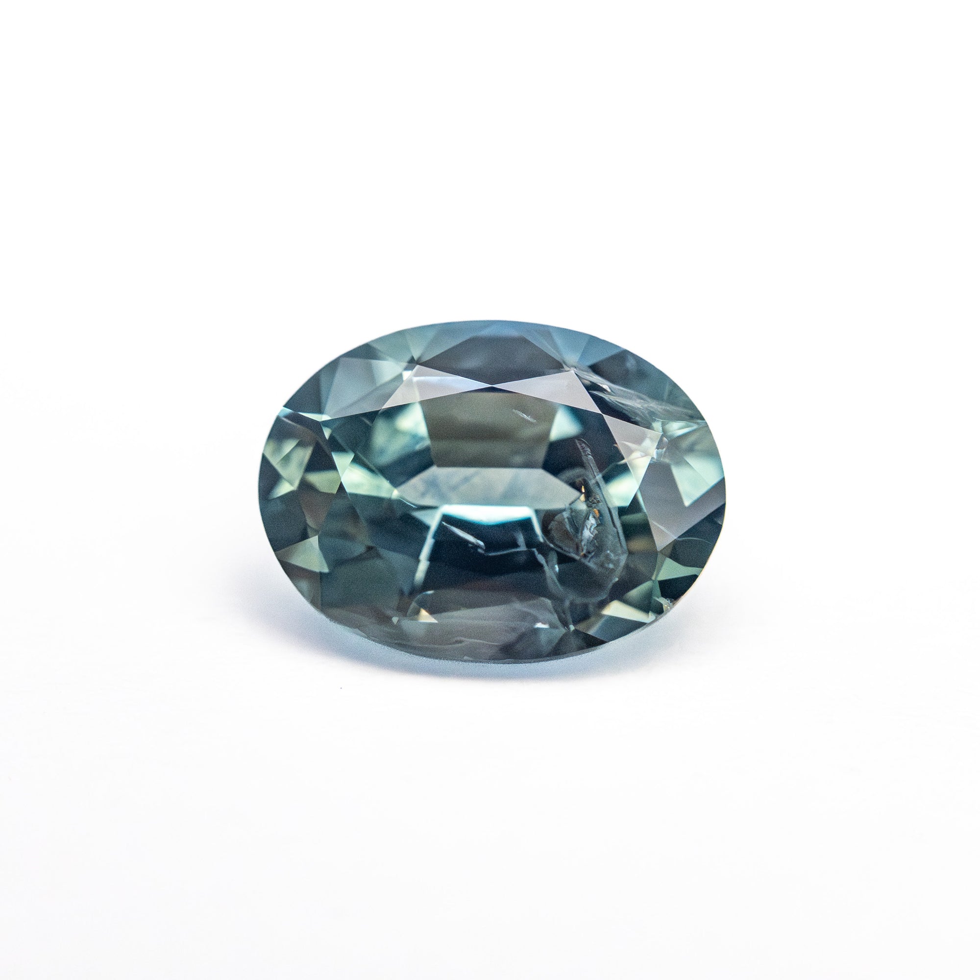 1.51ct 8.01x6.01x3.88mm Oval Brilliant Sapphire 26154-01