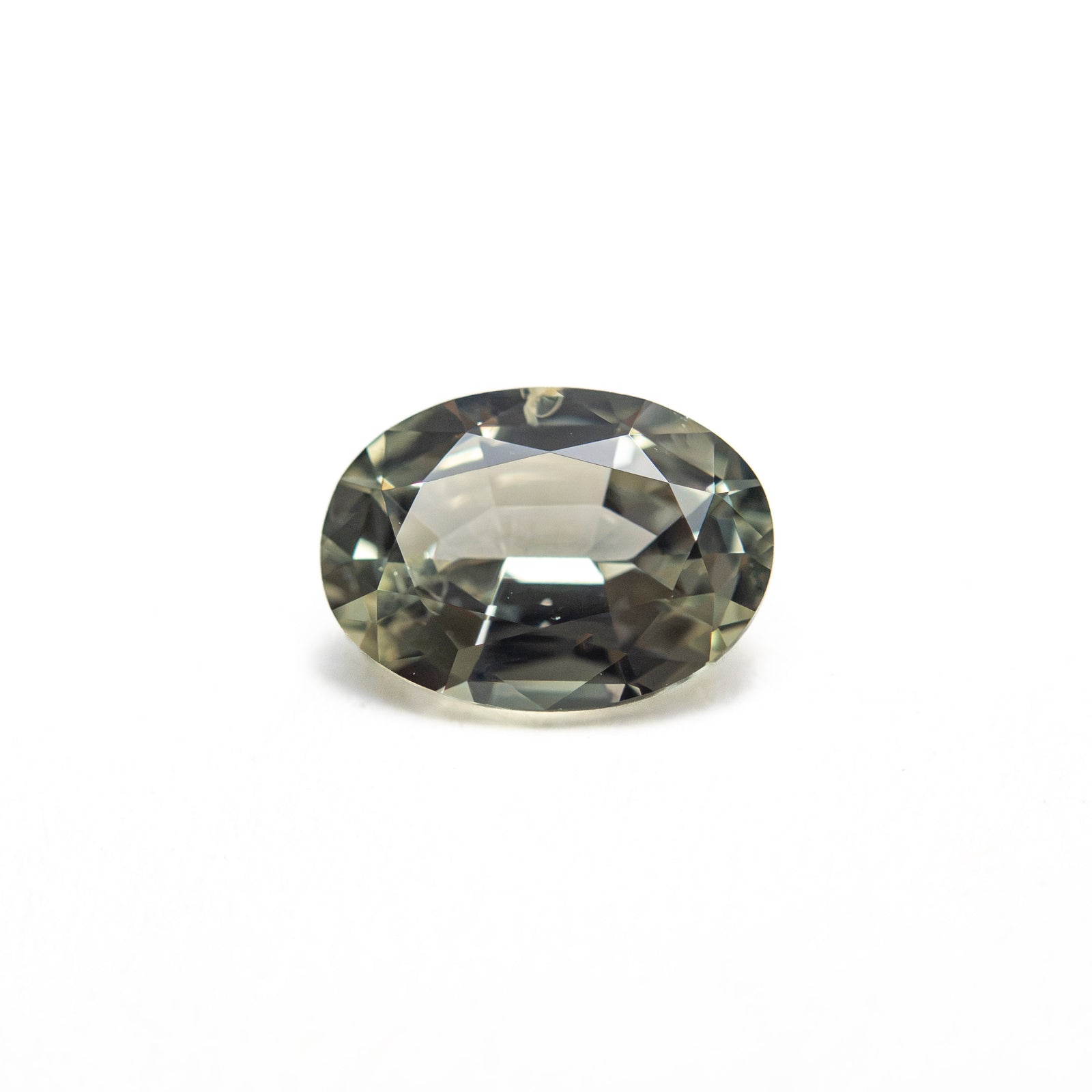 0.90ct 7.02x5.07x2.98mm Oval Brilliant Sapphire 26162-02