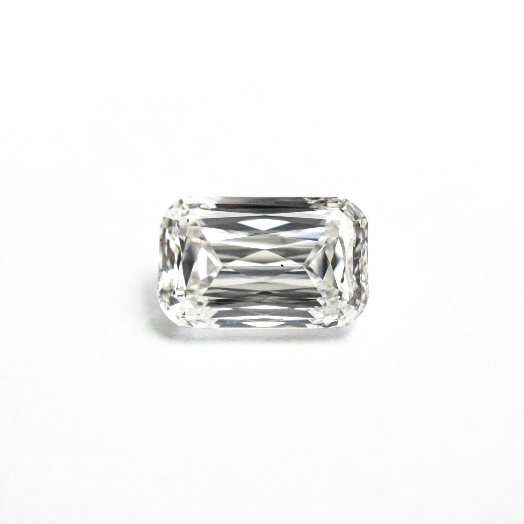 1.01ct 7.16x4.58x3.12mm GIA VS2 J Round Corner Rectangle Brilliant 26173-01
