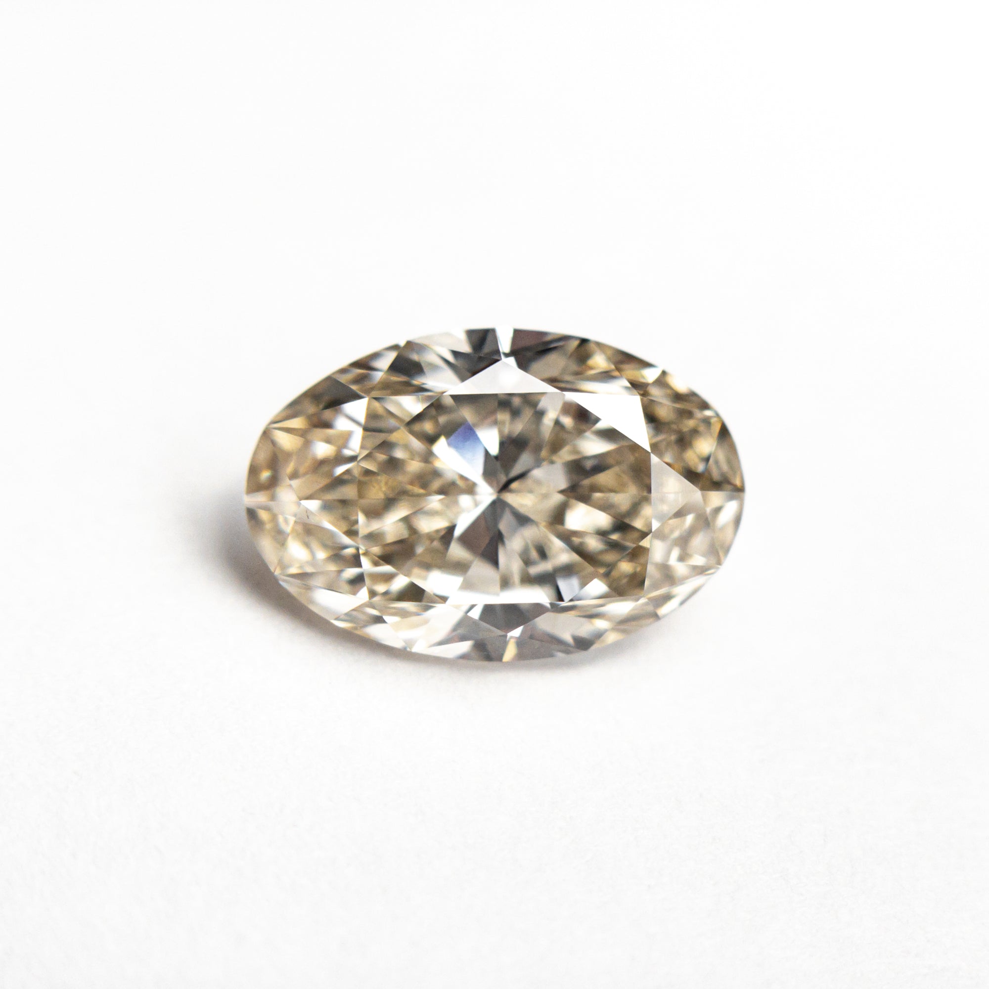 1.70ct 9.50x6.34x4.12mm GIA VS1 S-T Oval Brilliant 🇿🇦 26320-01