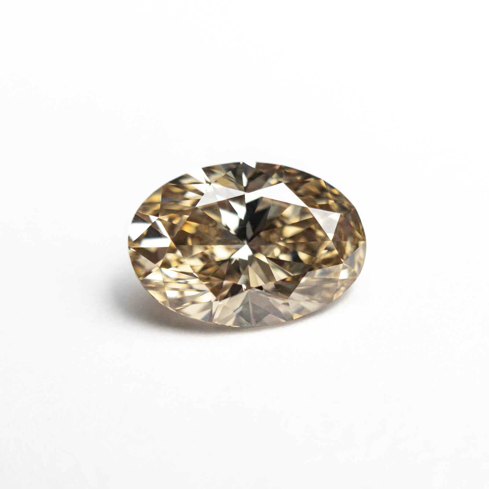 1.60ct 9.09x6.28x4.18mm VVS2 C6 Oval Brilliant 🇿🇦 26323-02