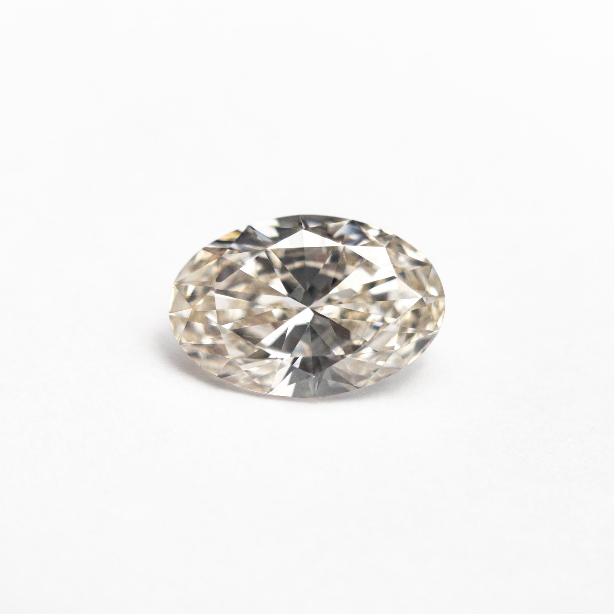 1.00ct 8.43x5.60x3.20mm GIA VS2 L Oval Brilliant 🇿🇦 26326-01