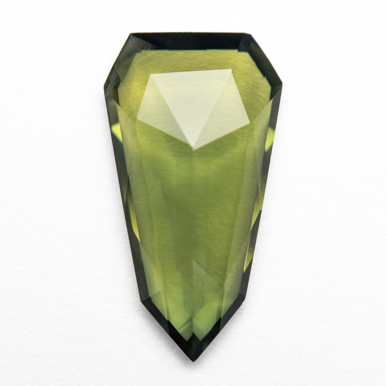 2.49ct 14.08x7.71x2.64mm Shield Rosecut Sapphire 26327-13