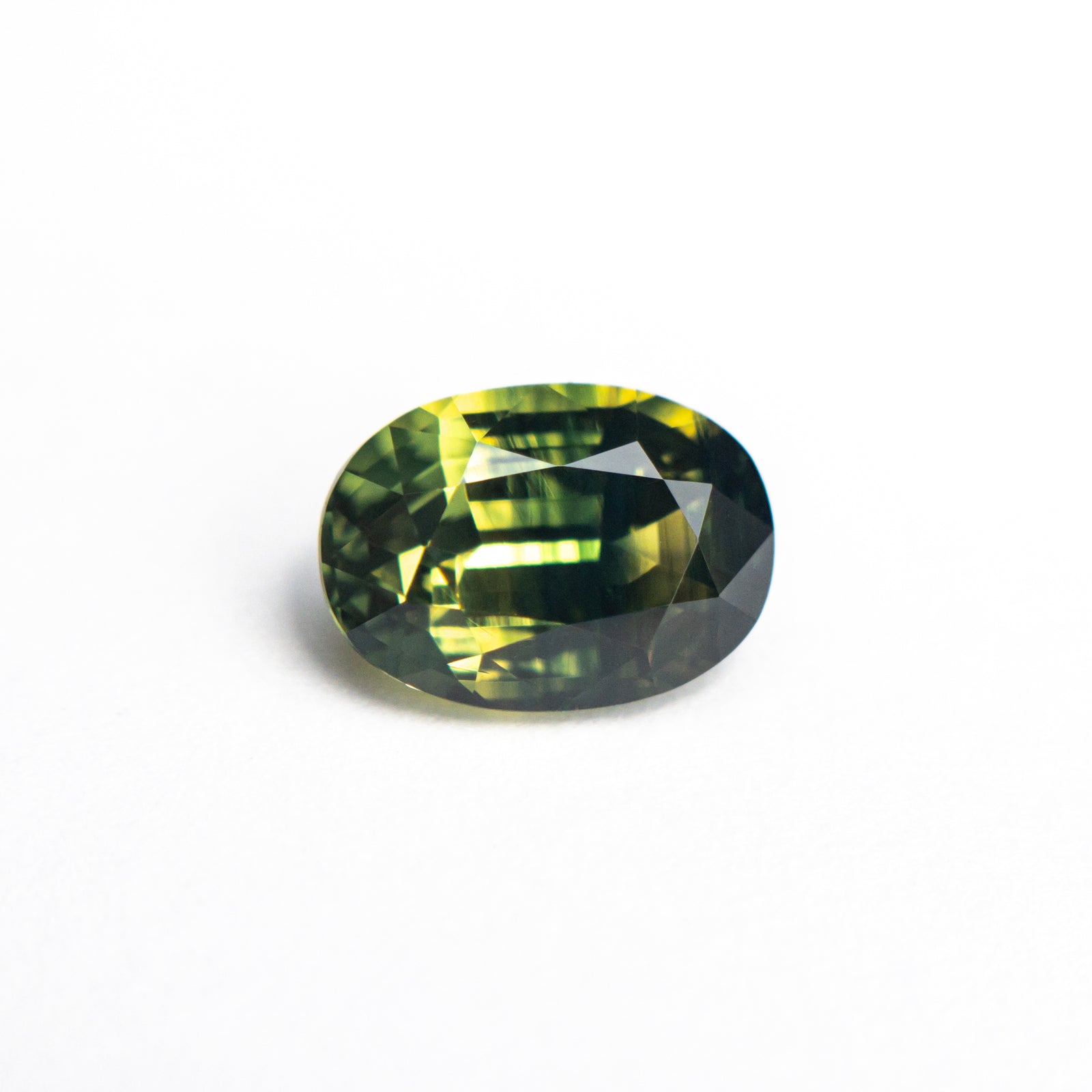 1.49ct 7.85x5.59x3.86mm Oval Brilliant Sapphire 26329-03