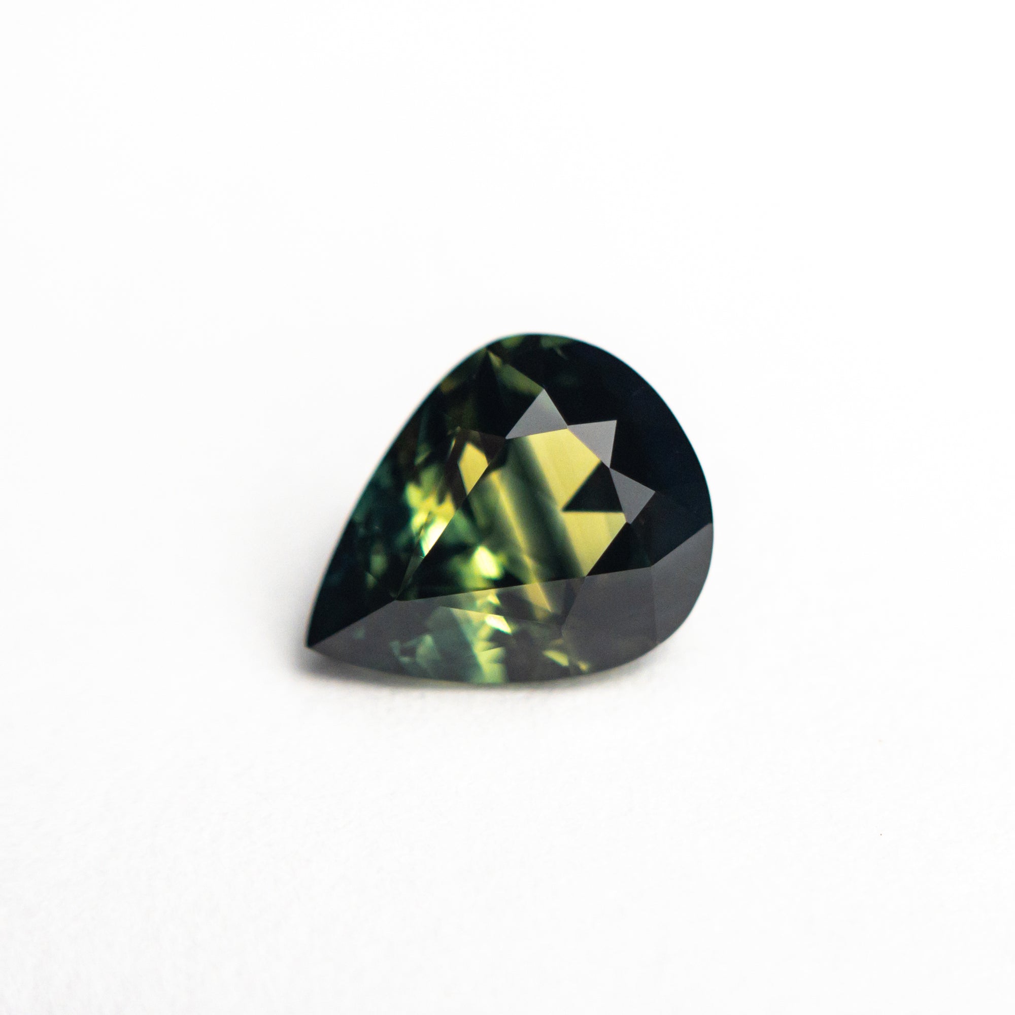 1.54ct 8.05x6.50x4.30mm Pear Brilliant Sapphire 26329-06
