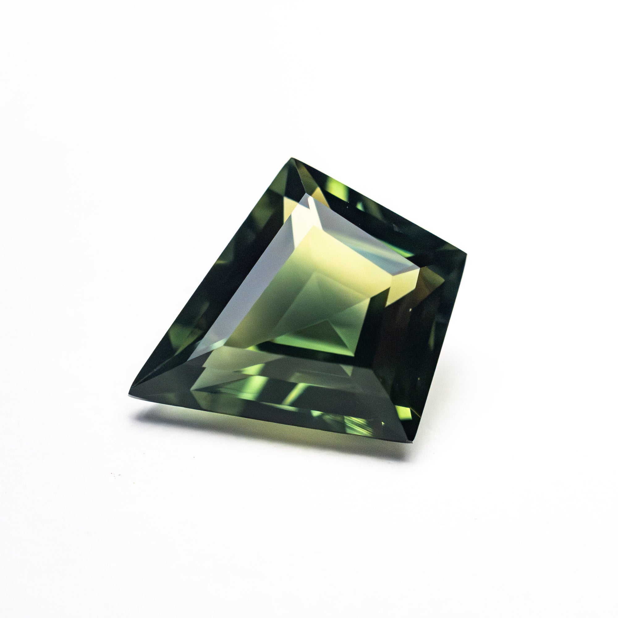 1.79ct 9.80x8.34x3.98mm Kite Step Cut Sapphire 26340-04